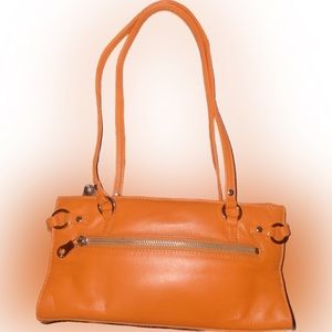 Wilson Leather Maxima Shoulder Bag